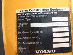 VOLVO L120G - Greifschaufel - Nr.: 320