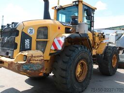 VOLVO L120G - Greifschaufel - Nr.: 320