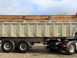 Benalu 28 m3, full sprong suspension