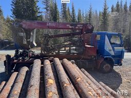 Scania R112 Truck with Crane and Saw