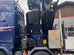 Scania R580 8x2 crane truck – 80 t/m Fassi crane with jib