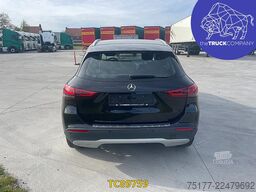 Mercedes-Benz GLA 200 D