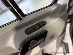 MERCEDES-BENZ Sprinter II 316 CDI L1*RTW*KTW*LIEGE*TRAGESTUHL