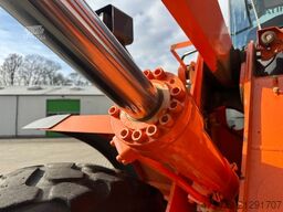 HITACHI ZW250-5B / Waage