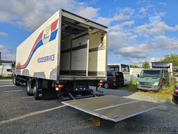 VOLVO FM330 6x2 FRIGOBLOCK Multizone Lenk u. L