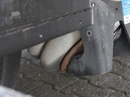 SCHMITZ Liftachse   Rungentaschen   Zurrösen   3 Stück!