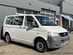 VW Transporter Kombi 1.9 TDI 300 9-Persoons APK 02...