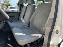 VW Transporter Kombi 1.9 TDI 300 9-Persoons APK 02...