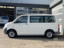 VW Transporter Kombi 1.9 TDI 300 9-Persoons APK 02...