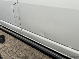 VW Transporter Kombi 1.9 TDI 300 9-Persoons APK 02...