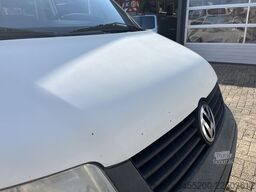 VW Transporter Kombi 1.9 TDI 300 9-Persoons APK 02...