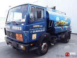 Mercedes-Benz 1114