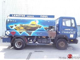Mercedes-Benz 1114