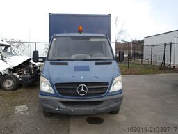 Mercedes-Benz Sprinter 516