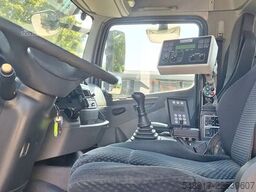 Mercedes-Benz Actros 1833