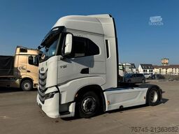 IVECO S-WAY 530 * RETARDER * 2 X TANK * ACC * WENIG KM