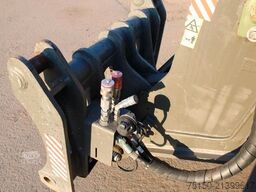 SENNEBOGEN 355E - Kabine hochfahrbar - Nr.: 042