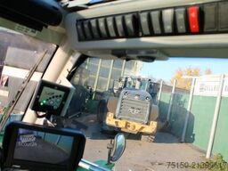 SENNEBOGEN 355E - Kabine hochfahrbar - Nr.: 042