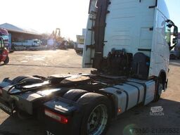 VOLVO FH 420 4x2 LL 2 x Tank AUTOTRANSPORTER Nr.: 769