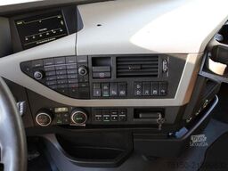 VOLVO FH 420 4x2 LL 2 x Tank AUTOTRANSPORTER Nr.: 769