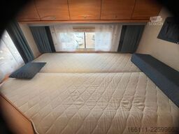 ADRIA 670 SP - Festbett - Garage - 2 x Klima