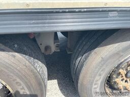 Schmitz Cargobull SAF AXLES, DISC BRAKES, VERY GOOD TIRES