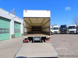 Iveco Stralis 310 8 meter box!  Retarder,  Great cond...