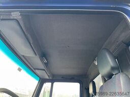 Mercedes-Benz Vario 813 closed box