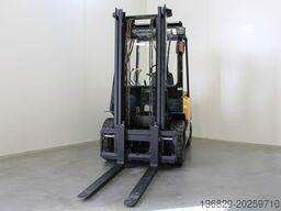 TCM FD 25 T 3