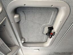 IVECO CITY KüHLER, CARRIER 1950 ELEKTROGENERATORBETRIEB üBER SZM,  LADEBORDWAND