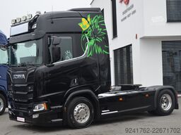 Scania R 580 / V8 / 4 PODUSZKI / KLIMA P NAVI /FULL LED / ACC / 7410