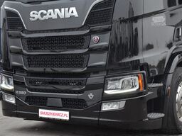 Scania R 580 / V8 / 4 PODUSZKI / KLIMA P NAVI /FULL LED / ACC / 7410