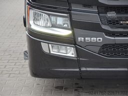 Scania R 580 / V8 / 4 PODUSZKI / KLIMA P NAVI /FULL LED / ACC / 7410