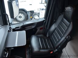 Scania R 580 / V8 / 4 PODUSZKI / KLIMA P NAVI /FULL LED / ACC / 7410