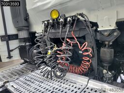 Iveco S-Way 570 4X2 Retarder 2xTanks Standklima Navi