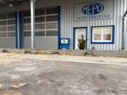 Krone Jumbo Plattform 7,82 mit Lochleiste