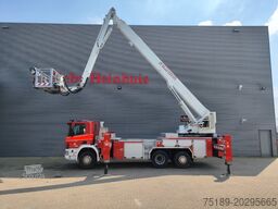Scania P124-420 6x2 Vema 333 TFL-E Firetruck