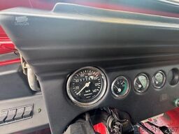 MAHINDRA CL 340 Kaminski Geländewagen Oldtimer 4WD PKW