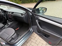 SKODA Octavia 1.6 TDI 85 kW Combi DSG Automatik Navi