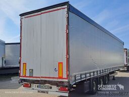 Schmitz Cargobull Curtainsider Mega Getränke