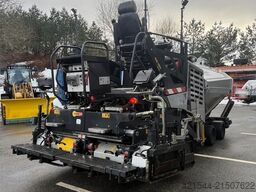 Bomag BF300 P-2 Asphalt Paver – 905 Hours – GPS