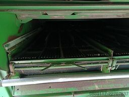 John Deere 2266