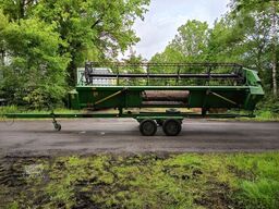 John Deere 2266