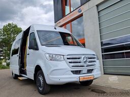MERCEDES-BENZ 515 Sprinter 22 Schlafsessel Lagerfahrzeug Stock