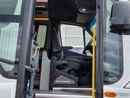 MERCEDES-BENZ 515 Sprinter 22 Schlafsessel Lagerfahrzeug Stock