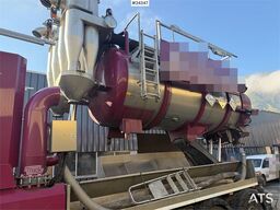 Scania R500 8x4 vacuum truck w/ Coke body, blowing equipm