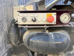 Scania R500 8x4 vacuum truck w/ Coke body, blowing equipm