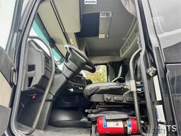 Volvo FH540 Tridem Hooklift Truck with Snow Plough Equip