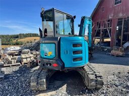 Airman AX55U-6A Mini Excavator with Rototilt, 3 Buckets,