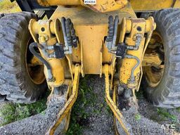 Komatsu PW75 Wheeled Excavator w/ Tilting Grading Bucket –